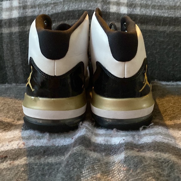 Jordan Max Aura - Picture 4 of 8